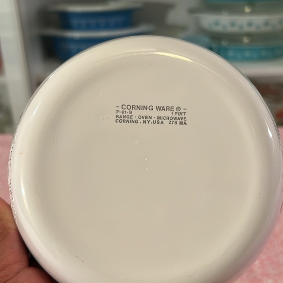 Corning Ware P-31-B Spice of Life no lid - Picture 3 of 4